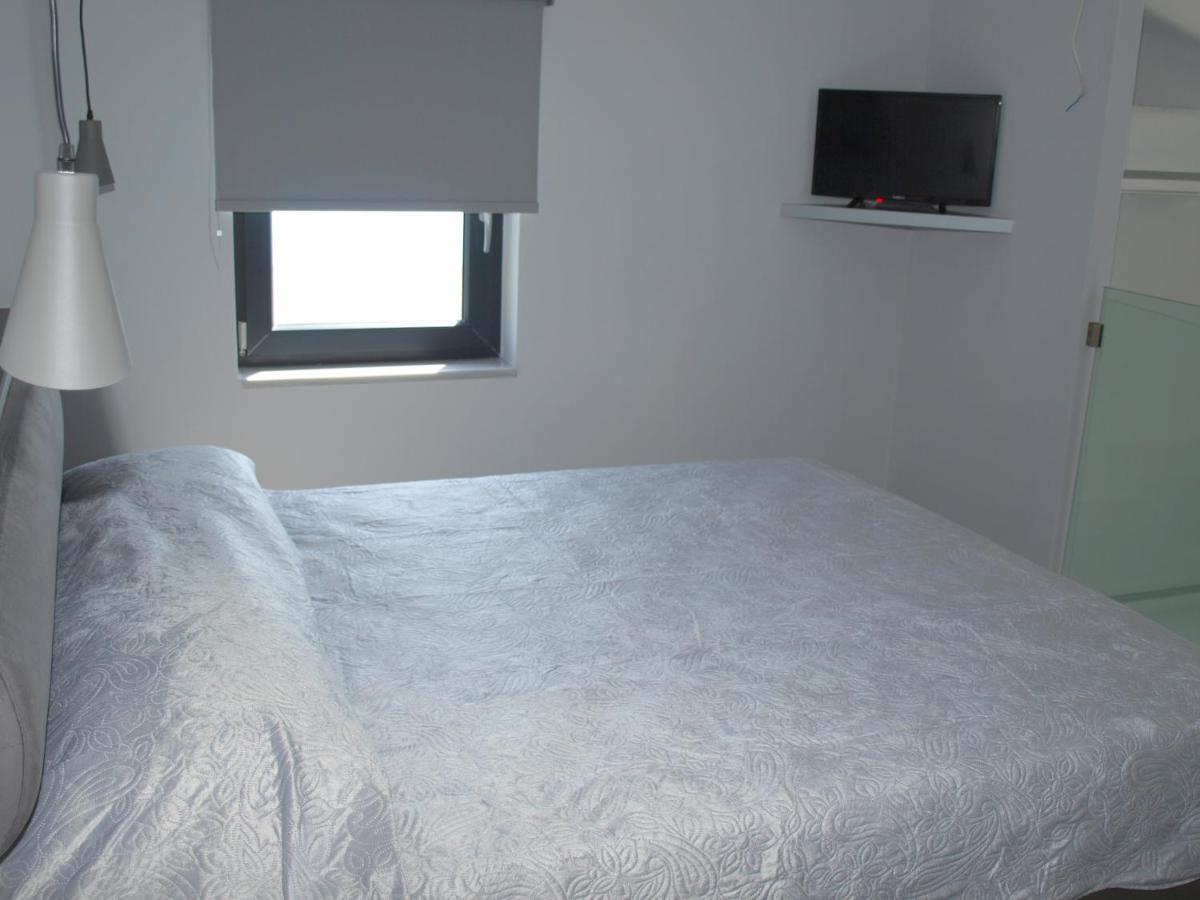 Attic Apartments Айя-Анна Экстерьер фото