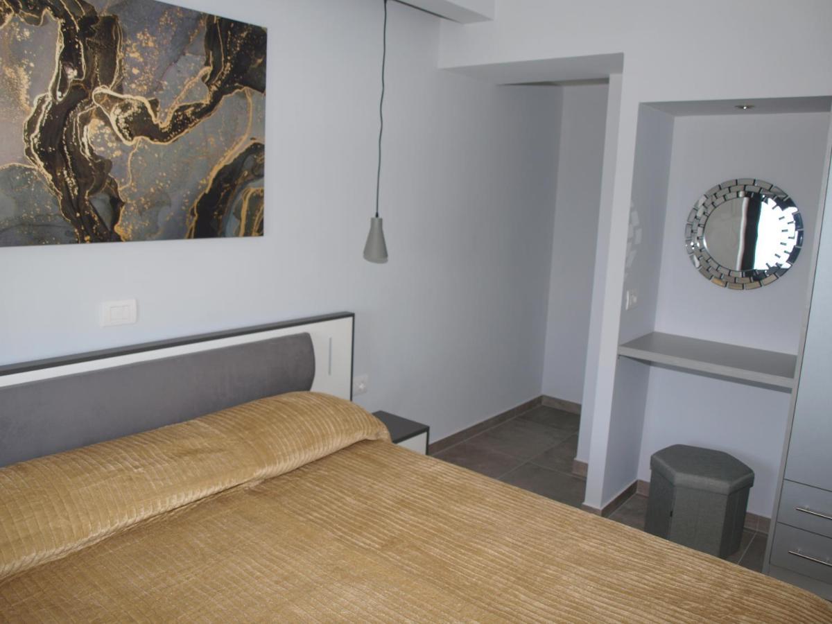 Attic Apartments Айя-Анна Экстерьер фото