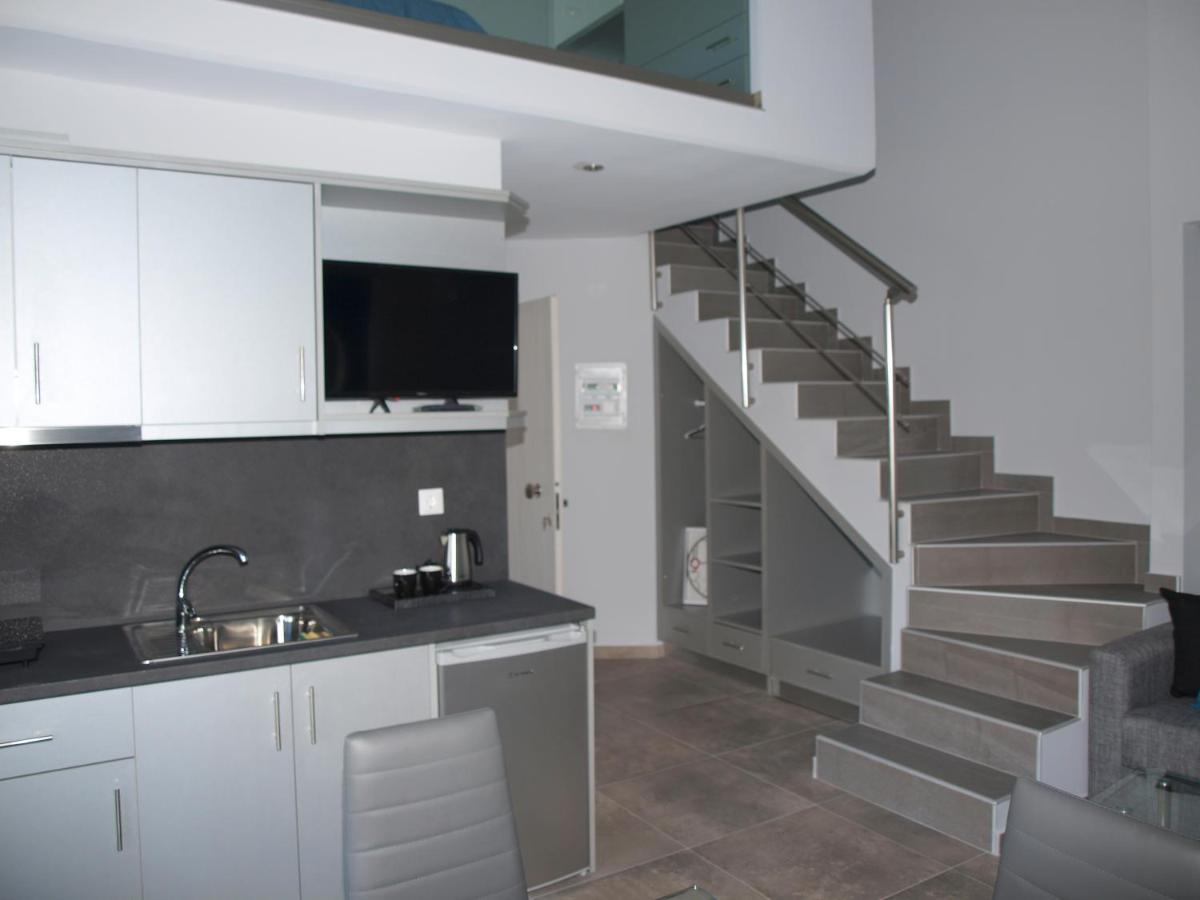 Attic Apartments Айя-Анна Экстерьер фото