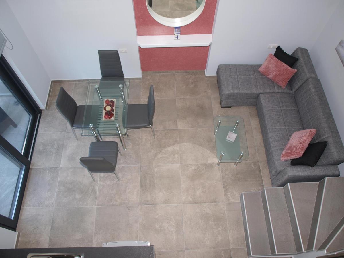 Attic Apartments Айя-Анна Экстерьер фото